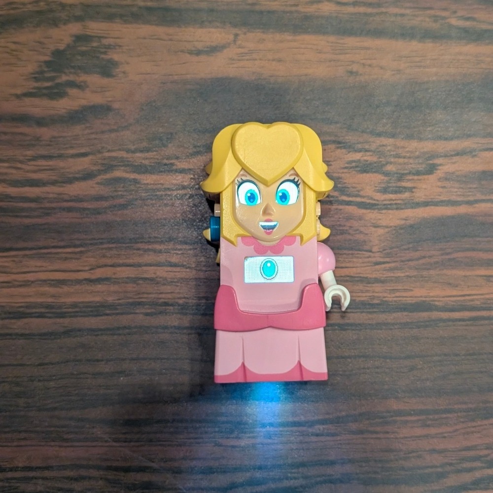 LEGO Super Mario Adventures with Peach Interactive Figure 71403 Pink Dress